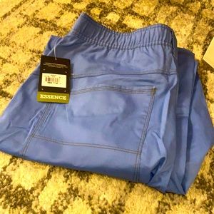 Dickies scrubs, size M, 2-way stretch, east care Essence.